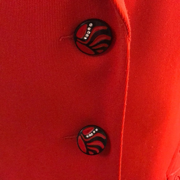 Red jacket - Picture 2 of 7